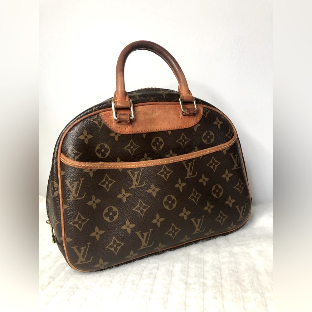 Louis Vuitton Vintage Monogram Handbag